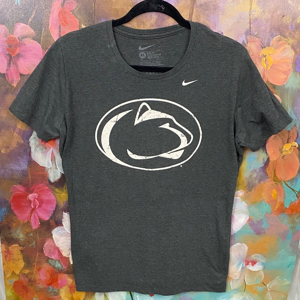 3/$20 Penn State Nike Dark Gray Logo women's Tee Size XL